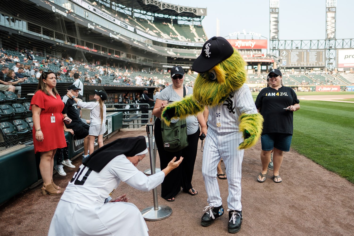 Sister Mary Jo Sobieck, Marian Catholic High School, threw, first pitch, White Sox, Kansas City Royals, Guaranteed Rate Field, comiskey park, nun, sister mary jo, chicago, photographer, photography, sports, perfect pitch, melissa ferrara, iron and honey, 