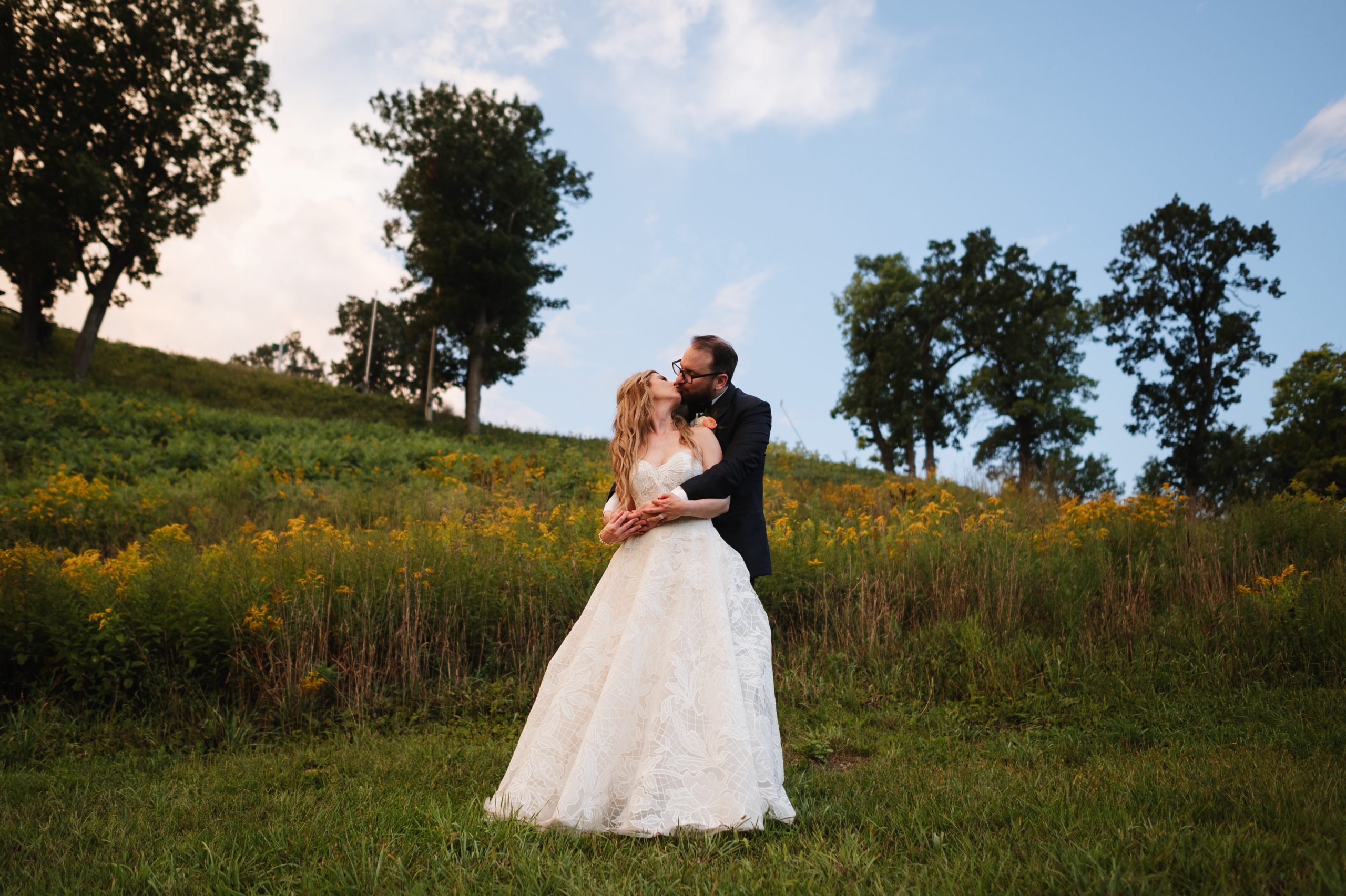 chicago wedding photographer, wisconsin wedding photographer, wisconsin wedding photos, wisconsin wedding photography, wedding photos in wisconsin, wedding photography in wisconsin, iron + honey photography, wisconsin countryside wedding, wedding photographer in wisconsin, wedding photographers in wisconsin, WI wedding photographer, countryside wedding, wedding photography, bride and groom wedding portraits, summer wedding ,summer wedding portraits, summer wedding photos, summer wedding photography